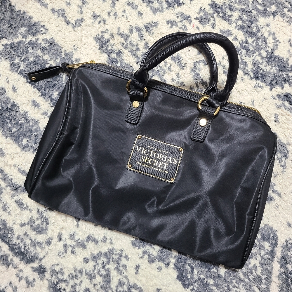 Victoria's Secret the sexiest on earth handbag